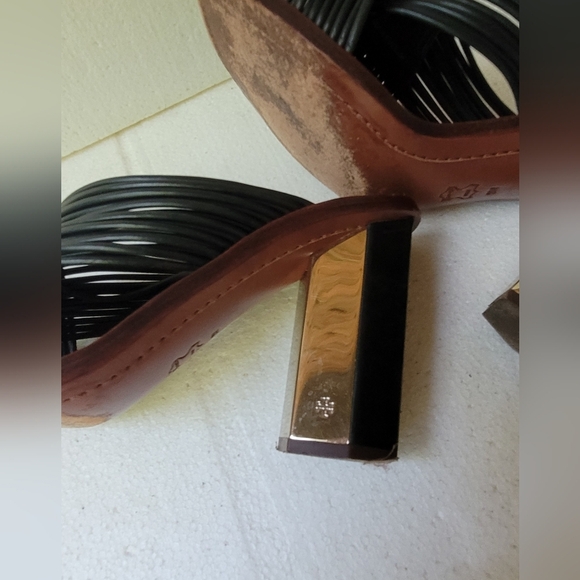 Tory Burch Trendy Heeled Shoes with Elegant Straps Size 9M - Picture 8 of 9